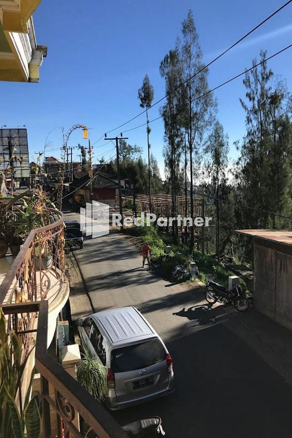 Bromo Indah Lestari Homestay Mitra Reddoorz Pasuruan Exterior foto